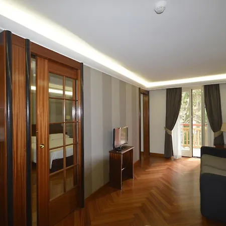 호텔 Villa Madonna