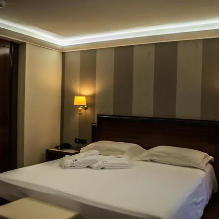 Villa Madonna 호텔 4*